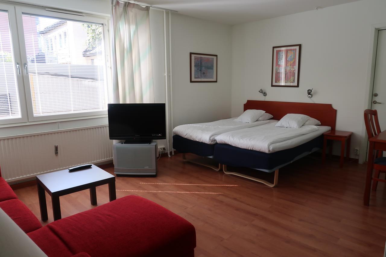 Hotel Aveny Bed & Breakfast Евле Экстерьер фото